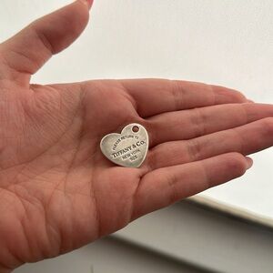 🚨 SOLD 🚨 Authentic Tiffany Pendant